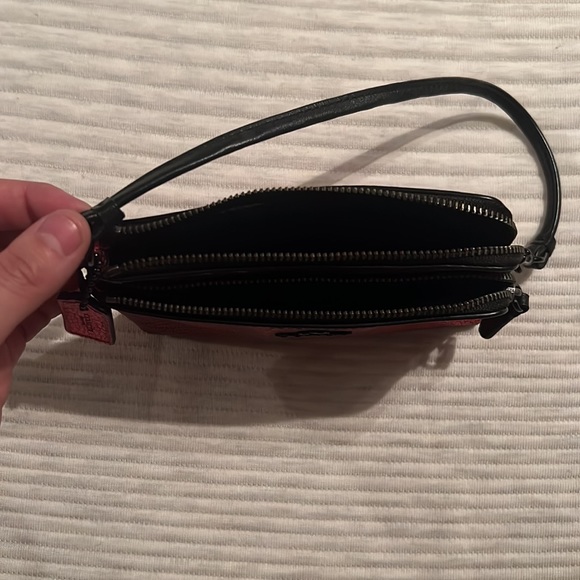 Red and black coach wristlet - Picture 3 of 3